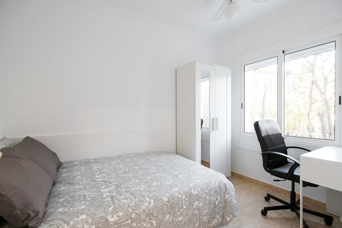 Room for rent in La Maternitat i Sant Ramon (Les Corts) Barcelona