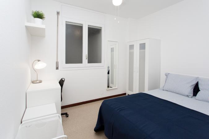 Room for rent in La Nova Esquerra de L'Eixample (Eixample) Barcelona