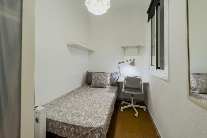 Room for rent in Clot (Sant Marti) Barcelona