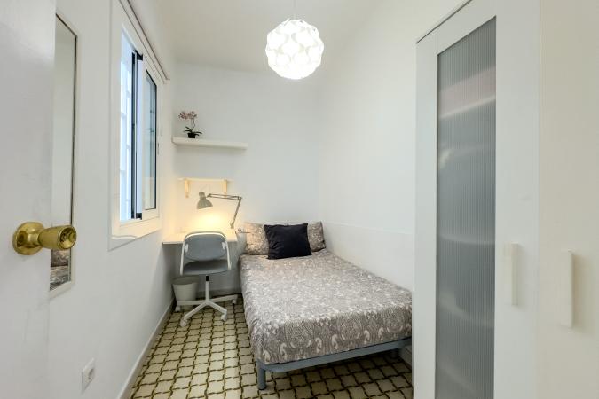 Room for rent in Clot (Sant Marti) Barcelona